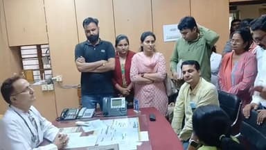 #जोधपूर उम्मेद अस्पताल अधीक्षक के ऑफिस में नर्सेज एशोसियेशन का हं*गामा। #bhopalgarh #jodhpur 👍👌💐