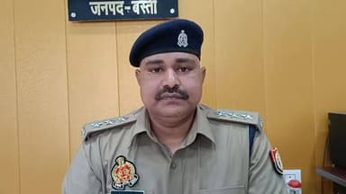 #BastiPolice थाना कोतवाली क्षेत्रान्तर्गत दो दोस्त के मध्य वाद-विवाद के दौरान एक को, दुसरे के द्वारा धारदार हथियार से घा...