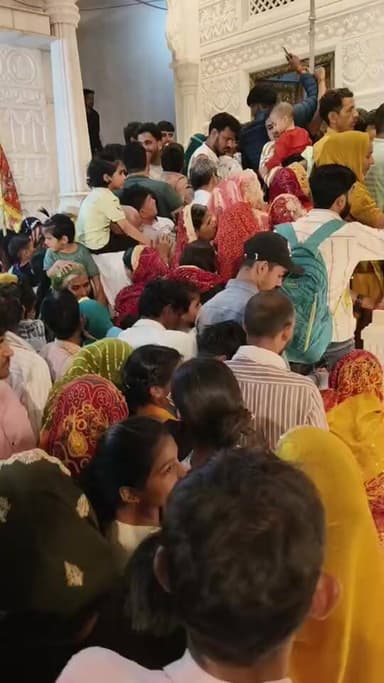 रात्रि भ्रमण – पहाड़ी माता के पावन दर्शन
पहाड़ी गांव (नकीपुर), तहसील लोहारू