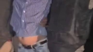 #मुबारकपुर पुलिस और पशु तस्कर के बीच हुई मुठभेड़ में दो पशु तस्कर के दाहिने पैर में लगी गोली बाइक तमंचा कारतूस बरामद