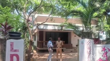 കോഴിക്കോട്: ബേപ്പൂരിൽ കുടുംബവഴക്കിനെത്തുടർന്ന് യുവതിക്ക് ഭർത്താവിന്റെ കുത്തേറ്റു.