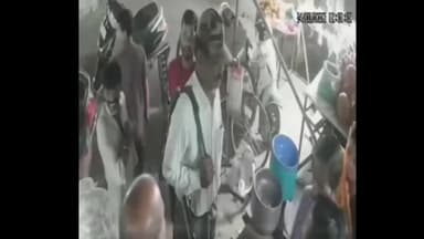 ग्वालियर गिर्द: पेट्रोल पंप पर बंदूक की नोक पर धमकी, सीसीटीवी वीडियो वायरल