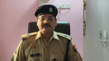 #budaunpolice
थाना सहसवान क्षेत्रान्तर्गत ग्राम हिंदौर में दो पक्षों के मध्य विवाद व मारपीट की घटना होने के संबंध में अप...