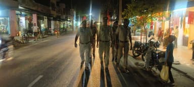 पुलिस अधीक्षक सुलतानपुर @ipsCharuNigam के निर्देशन में सुलतानपुर पुलिस द्वारा अपराध नियंत्रण, शांति/सुरक्षा एवं कानून व...