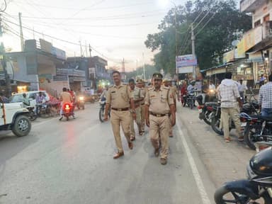 पुलिस अधीक्षक सुलतानपुर @ipsCharuNigam के निर्देशन में सुलतानपुर पुलिस द्वारा अपराध नियंत्रण, शांति/सुरक्षा एवं कानून व...