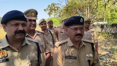 ग्राम संगीसियापुर मे कथावाचक मिलन बुद्ध कुछ गुंडो ने हमला किया और डॉ बी आर अंबेडकर की प्रतिमा पर हमला बोला@