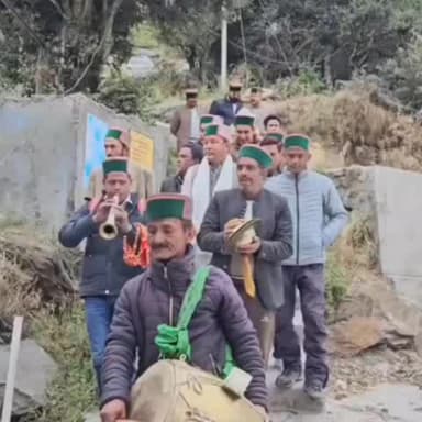 टापरी: ST मोर्चा के प्रदेश अध्यक्ष सुनील नेगी ने पूंनंग पंचायत का दौरा किया, लोगों ने किया भव्य स्वागत