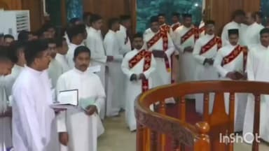 കോട്ടയം: ദേവലോകം കാതോലിക്കേറ്റ് അരമനയിൽ പ്രശസ്തമായ മൂറോൻ കൂദാശ നടന്നു