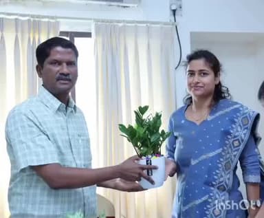 భారత ప్రభుత్వ జల శక్తి మంత్రిత్వ శాఖ కార్యదర్శి హరిత కాకతీయ హోటల్లో జిల్లా కలెక్టర్ కలిశారు