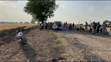 सांगोद: श्यामपुरा रोड़ पर रेन की बावड़ी के पास मिला 3 दिन पुराना सड़ा-गला शव, इलाके में दहशत, पुलिस जांच में जुटी