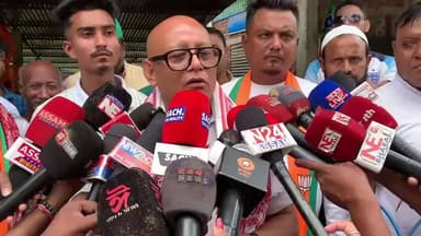 শিৱসাগৰ: অখিল গগৈৰ বক্তব্য অতি দুৰ্ভাগ্যজনক বুলি শিৱসাগৰত বিজেপিৰ মনোনীত প্ৰাৰ্থী সুশান্ত বৰগোহাঁইৰ তাৎপৰ্যপূৰ্ণ মন্তব্য