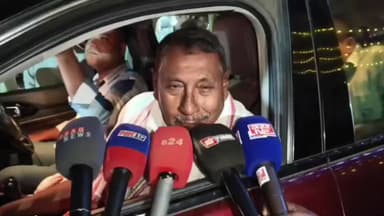 নগাঁও: পীয়ুষ হাজৰিকাৰ পৰা মই এনে ব্যৱহাৰ আশা কৰা নাছিলোঁ, সংবাদ মাধ্যমত প্ৰতিক্ৰিয়া ৰাজেন গোহাঁইৰ