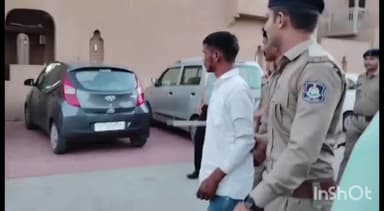 મોડાસા: અંજલિ વીલા સોસાયટીમાં લૂંટ,ધાડની ઘટનાને અંજામ આપનાર આરોપીનું પોલીસે ઘટના સ્થળનું રીક્સ્ટ્રક્શન કર્યું