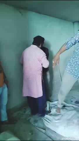 जालौर: दुकान से मोटर सहित अन्य सामान चोरी करते एक आरोपी को लोगों ने पकड़ा, पुलिस के हवाले किया