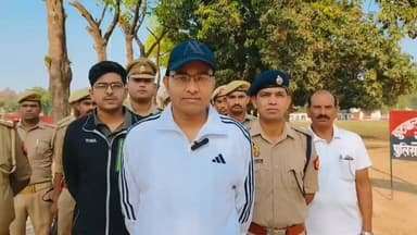 #SPGonda द्वारा #मिशन_शक्ति_फेज_05 (द्वितीय चरण) के अंतर्गत“Run for Empowerment”जागरूकता रैली को हरी झंडी दिखाकर रवाना क...