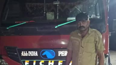 પારડી: LCBએ ઉદવાડા પાસેથી આઇસર ટેમ્પોમાં ટ્રાન્સપોર્ટના સામાન આડમાં લઈ જવાતો 7,58,400 રૂપિયાનો દારૂ ઝડપી પાડ્યો