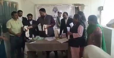 తుంగతుర్తి: తుంగతుర్తిలో లోక్ అదాలత్ సాక్షిగా.. ఒక్కటైన జంట