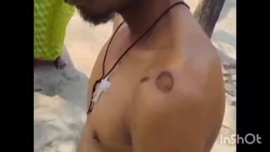 गौरीगंज: अमेठी में प्राइवेट लाइनमैन को थर्ड डिग्री देने का आरोप, भीम आर्मी पहुंची पीड़ित के घर