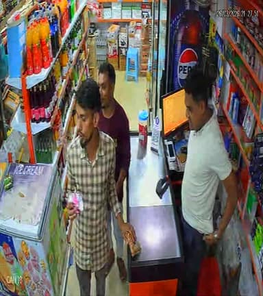 সোনামুড়া: জাল নোট কাণ্ডে সিসিটিভি ক্যামেরা ভাইরাল!!