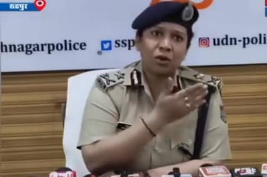 रूद्रपुर ,पुलिस ऑफिस ने आईजी रिद्धिम_अग्रवाल ने रेंज के अधिकारियों के साथ की बैठक, पुलिस अधिकारियों को दिए निर्देश