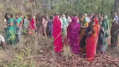 ⚠️ महुआ चुनने गई 55 वर्षीय सीता देवी की दर्दनाक मौत
🐘 जंगली हाथी ने पकड़कर पटक-पटक कर कुचला#kodermaन्यूज