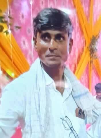 पंचायत के मुख्य द्वारा किया गया जनता के साथ गलत व्यवहार