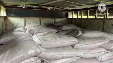 গোলাঘাট: মেৰাপানীত ৯০ বেগ লালী গুৰ সহ এখন বাহন জব্দ,আৰক্ষীৰ তদন্ত অব্যাহত