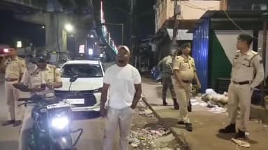 মোহনপুর: এনজিও নাম দিয়ে পুলিশের সাথে দাদাগিরি, রাতের আঁধারে বটতলা এলাকায় উত্তেজনা