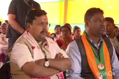 পূব ডিব্ৰুগড়: মোহনবাৰীৰ মিৰিপথাৰ ৰাজহুৱা প্ৰেক্ষাগৃহত প্ৰধানমন্ত্ৰীৰ মন কী বাত অনুষ্ঠানত অংশগ্ৰহণ ৰাষ্ট্ৰীয় সভাপতি নীতিন নবীনে