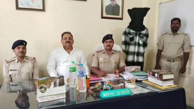 लोहरदगा: पुलिस की बड़ी कार्रवाई, मैना बगीचा से 4 ग्राम ब्राउन शुगर के साथ युवक गिरफ्तार