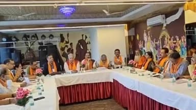 झांसी: हिंदी साहित्य भारती की निर्णायक मंडल बैठक झांसी में संपन्न, 5वें अधिवेशन की रूपरेखा तय