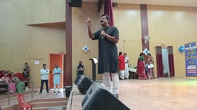 #छपरा: गुरुकुल पब्लिक स्कूल के #AnnualFunction2026 में बोले डाॅ० प्रमेन्द्र रंजन, चन्द्रगुप्त तो सभी बनना चाहते हैं लेकि...