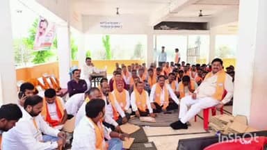 नवागढ़: केसला में भाजपा मंडल के भाजपाइयों ने सुनी प्रधानमंत्री नरेंद्र मोदी की मन की बात