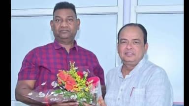 इटखोरी: पूर्व मंत्री सत्यानंद भोक्ता ने स्वास्थ्य मंत्री को जन्मदिन की शुभकामनाएं दीं