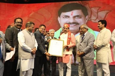 *इंदौर में राष्ट्रीय बॉडी बिल्डिंग चैंपियनशिप 2026 का भव्य आयोजन*
------
*शरीर की साधना का अद्भुत खेल बॉडी बिल्डिंग-डॉ. ...