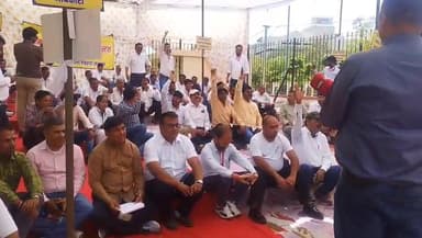 🛑प्रशासनिक तानाशाही के खिलाफ सड़कों पर पत्रकार: जयपुर में गूंजी न्याय की आवाज🛑
🛑Ifwj एकता ज़िंदाबाद🛑
L.b. Bhakhar ✍🏻#Lalb...