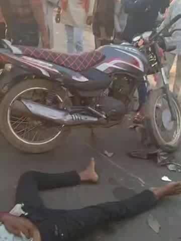 तिल्दा: छछानपहरी के आगे मंदिर के पास दो दोपहिया वाहनों में आमने-सामने टक्कर, एक व्यक्ति की मौत, नेवरा पुलिस ने किया मामला दर्ज