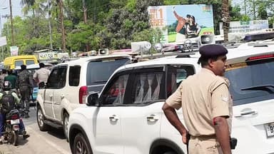 समस्तीपुर: शहर में लगा भीषण जाम, जिलाधिकारी एवं पुलिस अधीक्षक की गाड़ी भी फंसी