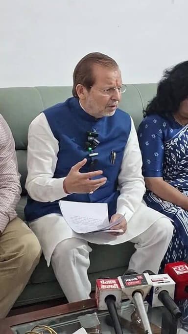 डॉ अविन्द शर्मा live