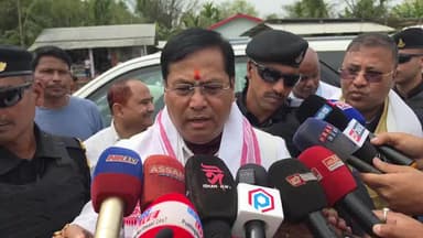 টিংখং: টিংখাঙত আনুষ্ঠানিক ভাৱে আলু বাণিজ্যিক শুভাৰম্ভ কৰি এই মন্তব্য কৰে কেন্দ্ৰীয় মন্ত্ৰী সৰ্বানন্দ সোনোৱালে