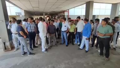 देवास नगर: जिला अस्पताल में सोनोग्राफी कराने को लेकर मारपीट, पुलिस ने मामला दर्ज किया