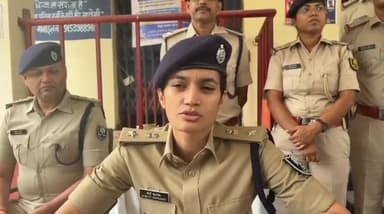 प्रेस कांफ्रेंस पूर्णिया एसपी ने पूर्णिया विश्वविद्यालय के गोलीकांड पर क्या कहा सुनिए....
#purneacentralnews #biharnews...