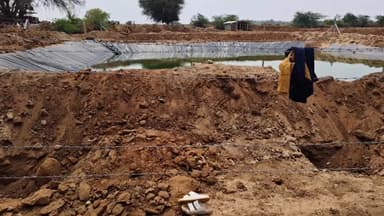 ಚಳ್ಳಕೆರೆ: ಚನ್ನಗಾನಹಳ್ಳಿಯಲ್ಲಿ ಗ್ರಾಮದಲ್ಲಿ ಕೃಷಿ ಹೊಂಡಕ್ಕೆ ಬಿದ್ದು ಬಾಲಕ ಸಾವು