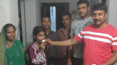 अकबरपुर: कुलना गांव की बेटी कल्याणी ने मैट्रिक में लहराया परचम, जिले में चौथा स्थान लाया