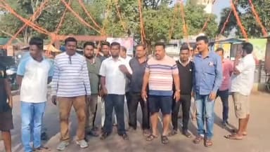 କୁଚିଣ୍ଡା: କୁଚିଣ୍ଡା ଠାରେ ଦ୍ଵିତୀୟ ଦିନରେ ପହଞ୍ଚିଲା ଟ୍ରାକ୍ଟର ମାଲିକଙ୍କ ଆନ୍ଦୋଳନ