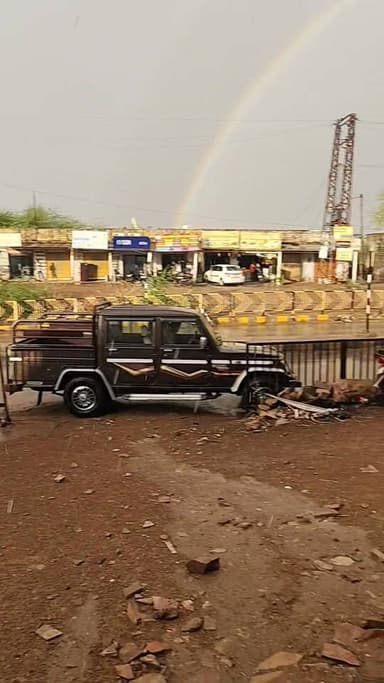 बालेसर में कुदरत का अजीब रूप, सड़क के उस पार धूप, इस बार तेज ओलो के साथ बारिश....