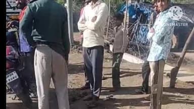 महरौनी: ग्राम मिदरवाहा के पास तेज रफ्तार ट्रक ने पालतू कुत्ते को रौंदा, लोगों ने ट्रक का पीछा कर पकड़ा