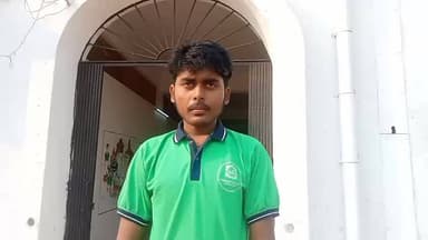 বিশালগড়: সরকারি সম্পদ নষ্ট হওয়ার প্রতিবাদ জানানোর বিশ্রামগঞ্জী এসএফআইয়ের ছাত্রনেতা