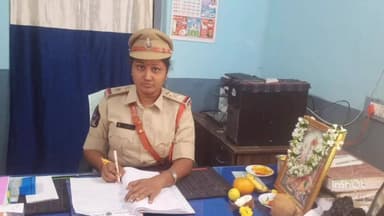 ఐపీఎల్ సమయంలో బెట్టింగులకు దూరంగా ఉండండి: వీరబల్లి ఎస్సై సుస్మిత హెచ్చరిక