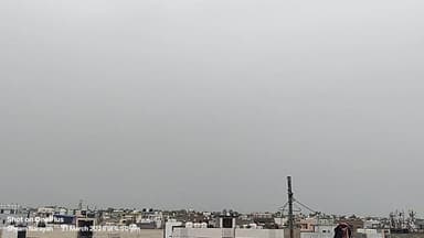 दिल्ली मे मौसम बना सुहाना, शहर के कुछ हिस्से मे हो रही है बारिश।
News4Bihar #delhi #DelhiWeather